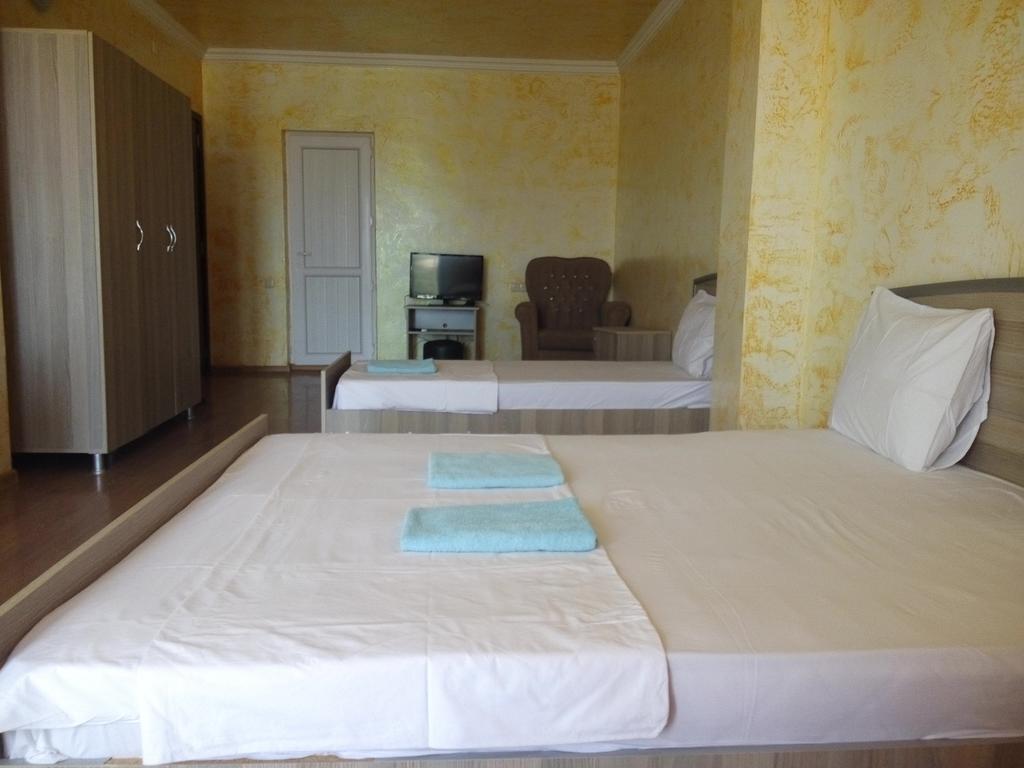 M-Palace Hotel Батуми Екстериор снимка