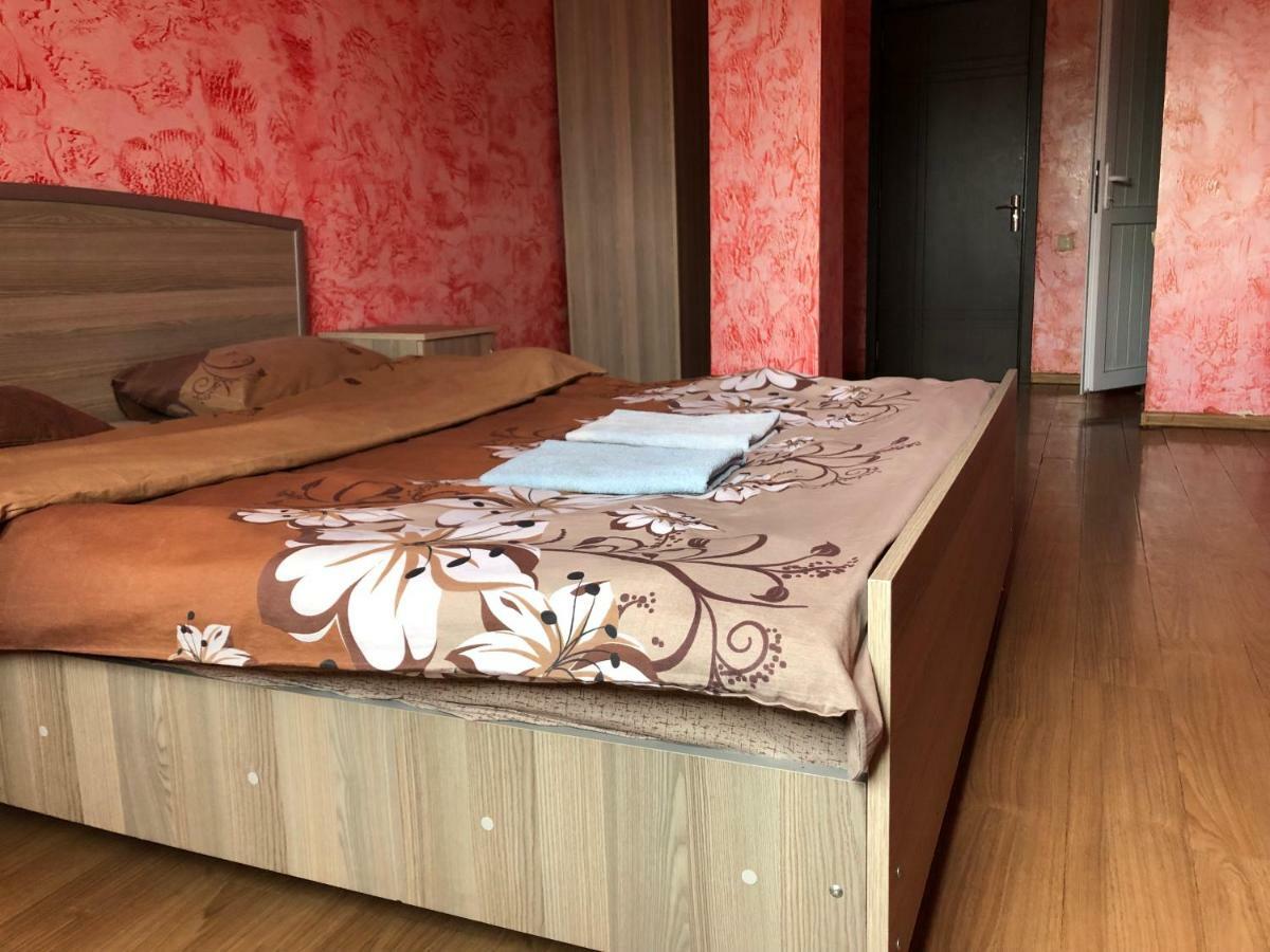 M-Palace Hotel Батуми Екстериор снимка