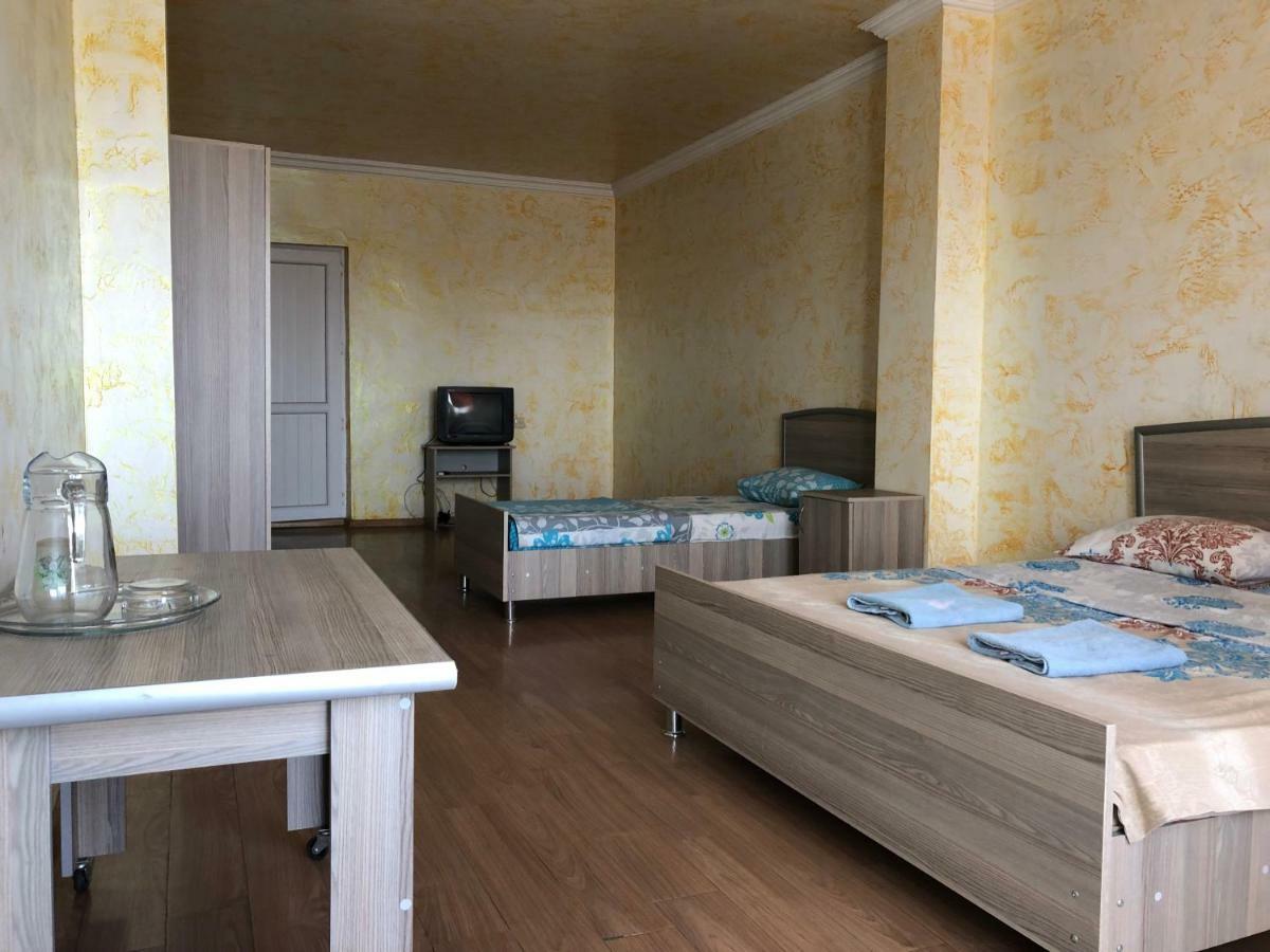 M-Palace Hotel Батуми Екстериор снимка