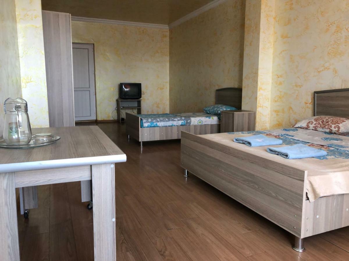 M-Palace Hotel Батуми Екстериор снимка